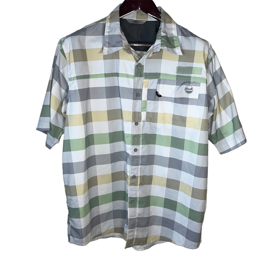 Wrangler Vented Fishing Shirt Mens L Short Sleeve Lightweight Button Up Outdoors